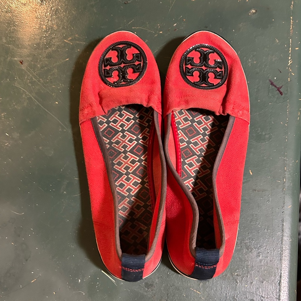 Red Tory Burch Pumps